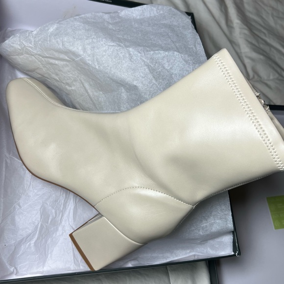 Anthropologie Shoes - Silent D Carina Ankle Boots Ivory Oatmilk Napa Block Heel size EU 41 / US 10.5